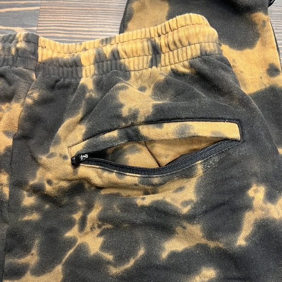 Balance Athletica Sweatpants - Picture 6 of 8